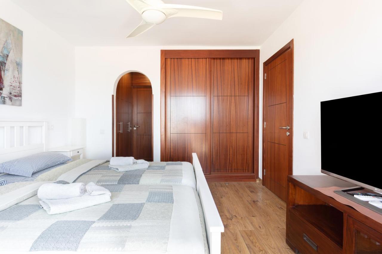 Exclusive Penthouse Playa Las Vistas 4 Close To The Sea And Beach, Aircondition For A Fee, Wifi, Terrace, Heated Pool Playa de las Américas Exterior foto